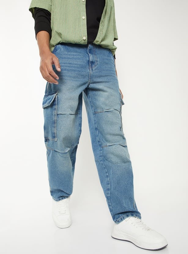 Men Washed Comfort Fit Cargo Jeans